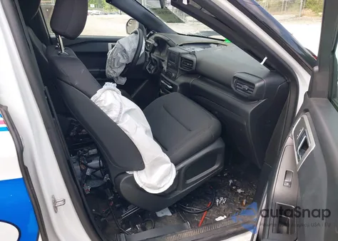 2020 Ford Police Interceptor from USA, damaged, VIN 1FM5K8AW0LGB07509